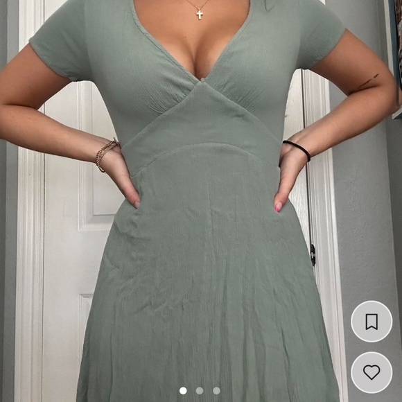 Sage green mini dress/ v neck/ barley warn/ size small - Picture 1 of 3